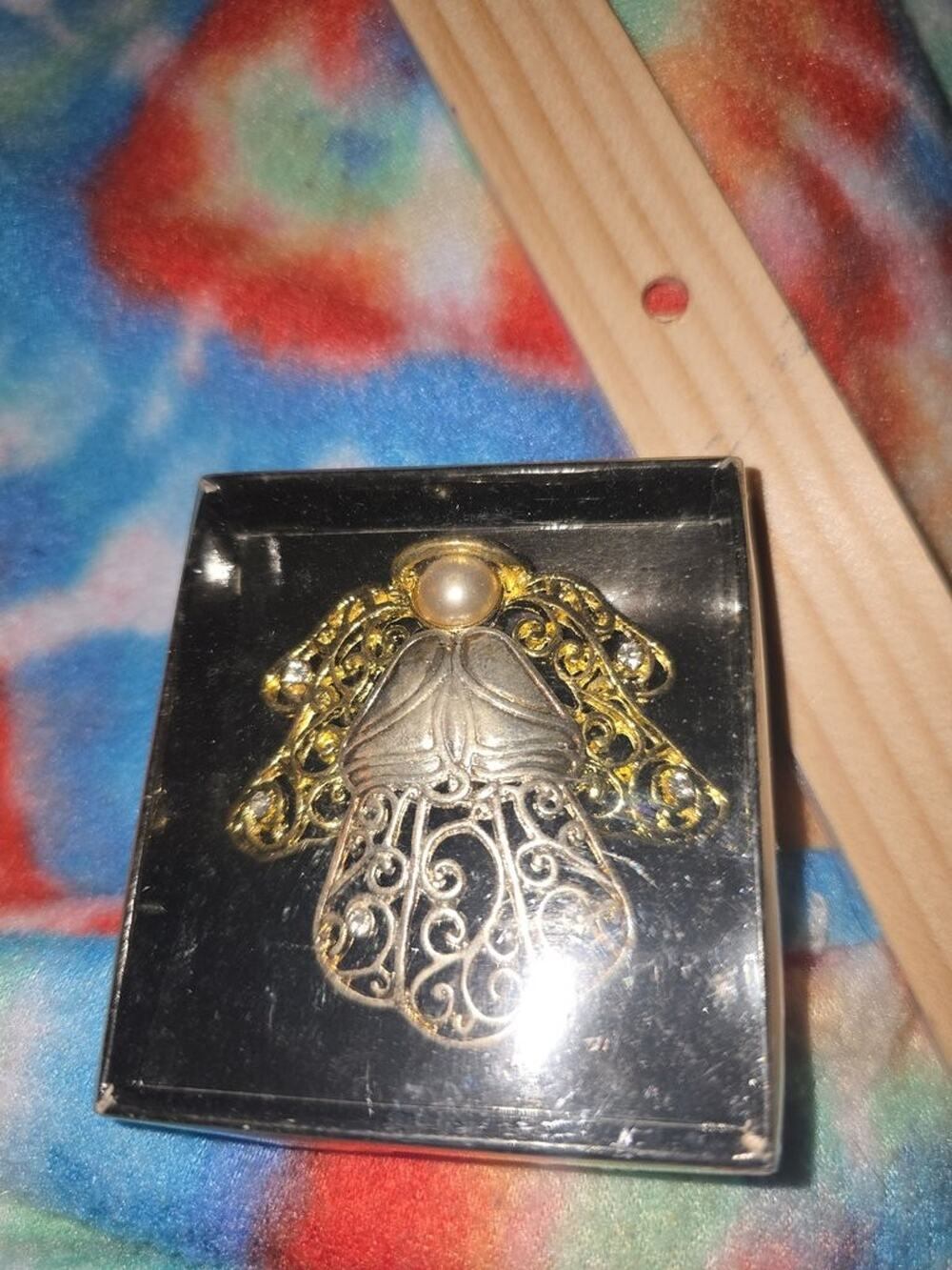 Vintage Filigrre ANGEL  Brooch with Pearl Accent